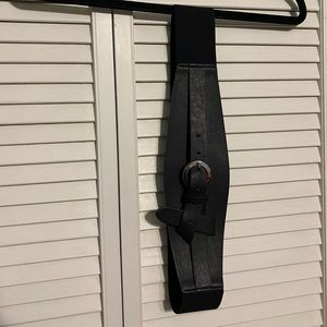 Torrid wide elastic belt for layering